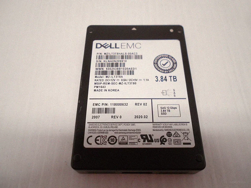 Dell Samsung 3.84TB 2.5" SAS SSD Server 12G Hard Drive MZ-ILT3T8A HP Supermicro